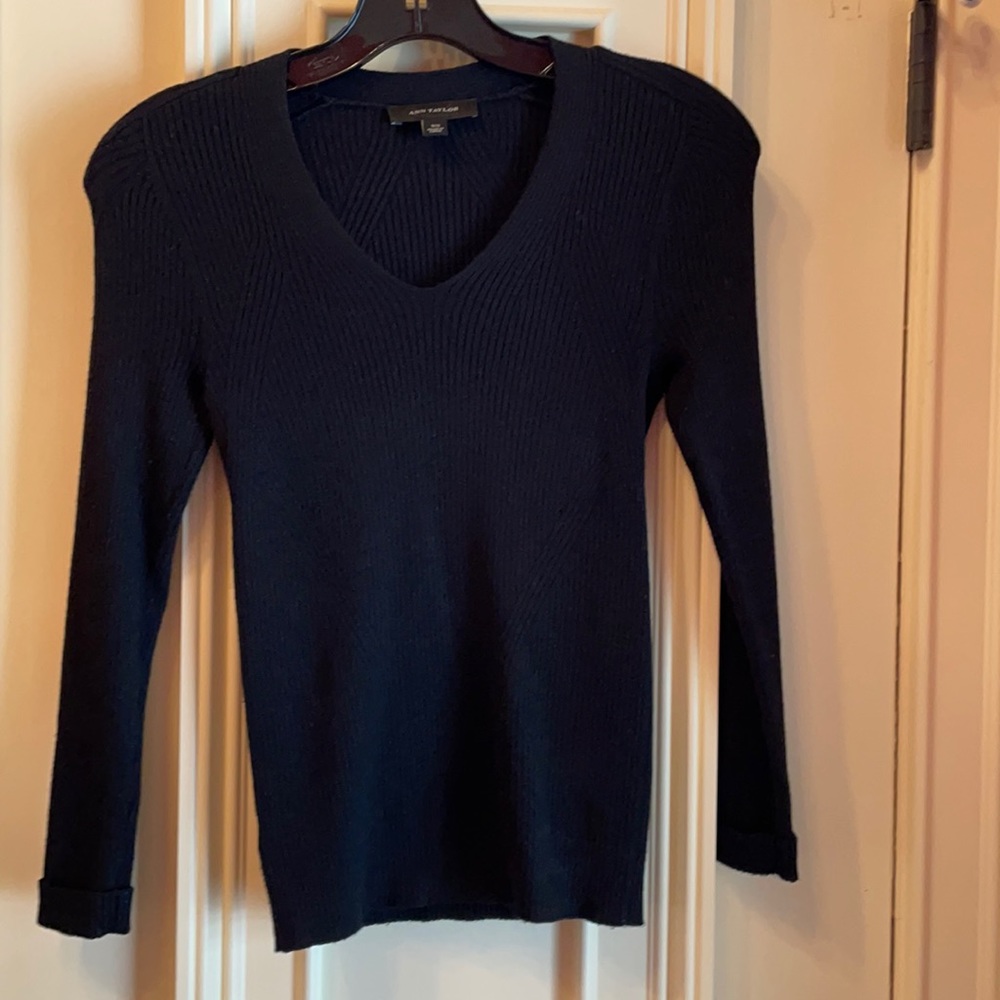 Black v-neck Ann Taylor sweater, XS